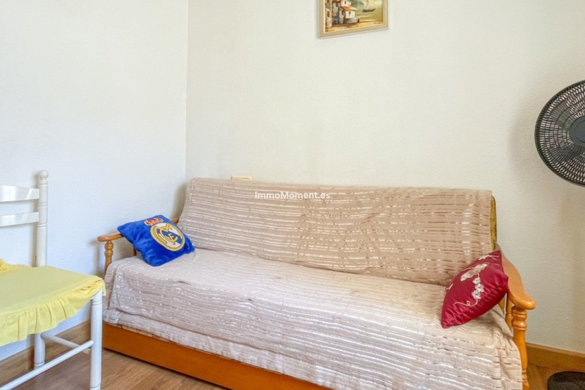 Resale - Apartment - Torrevieja - Torrevieja Centro