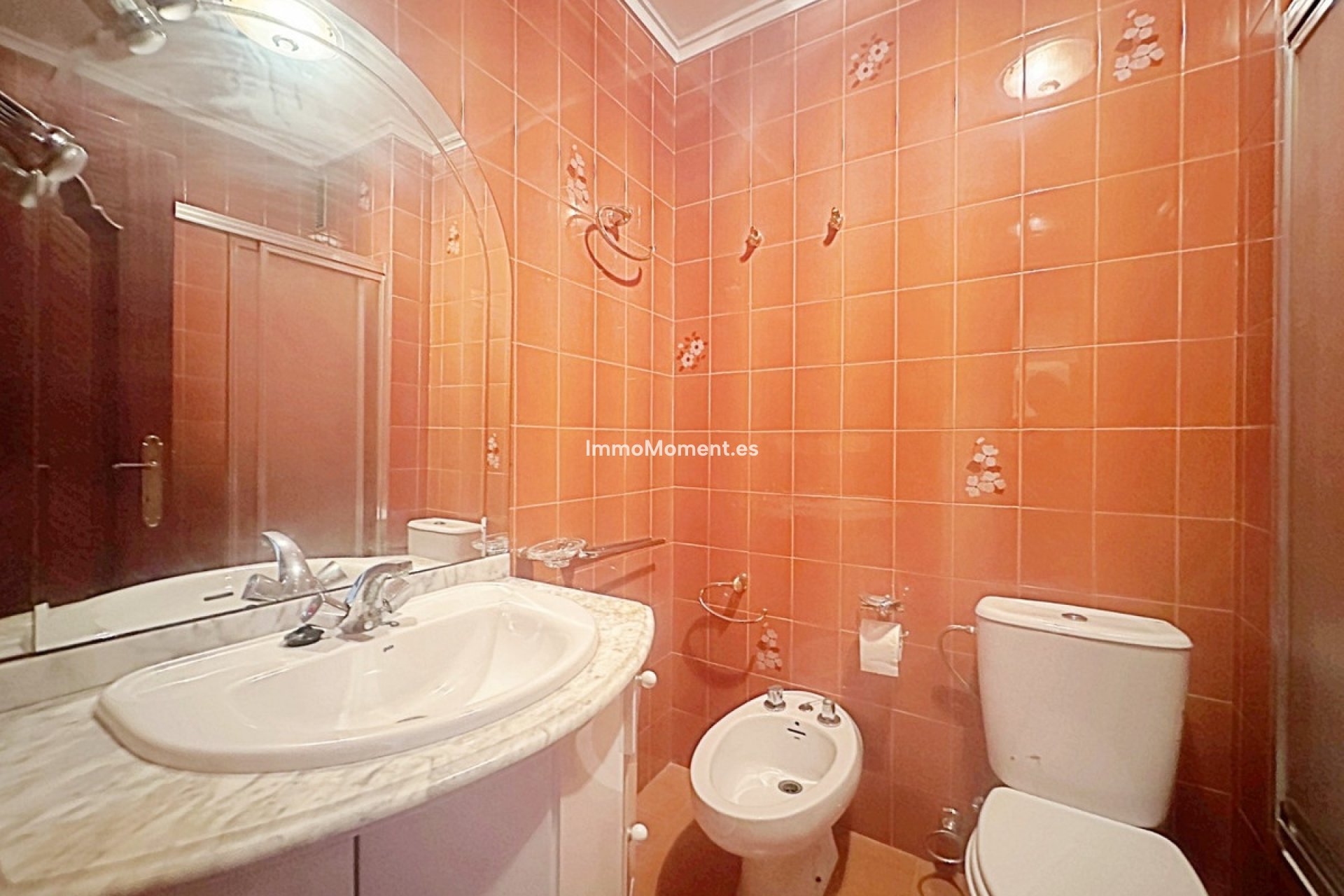 Resale - Apartment - Torrevieja - Torrevieja Centro
