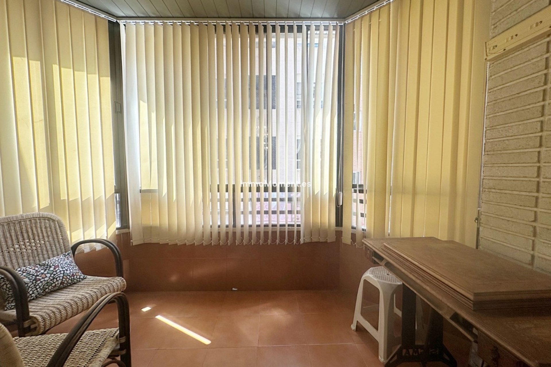 Resale - Apartment - Torrevieja - Torrevieja Centro