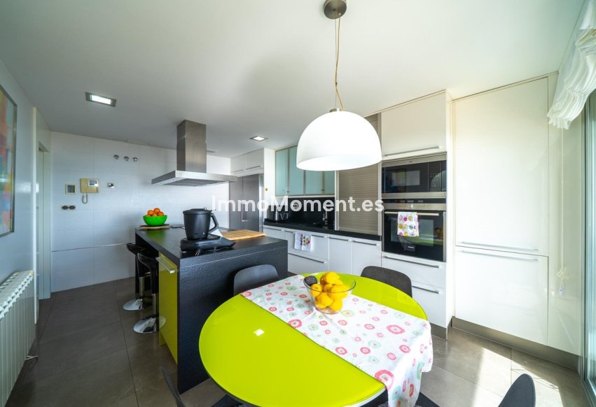 Resale - Apartment - Villajoyosa - Villajoyosa Centro