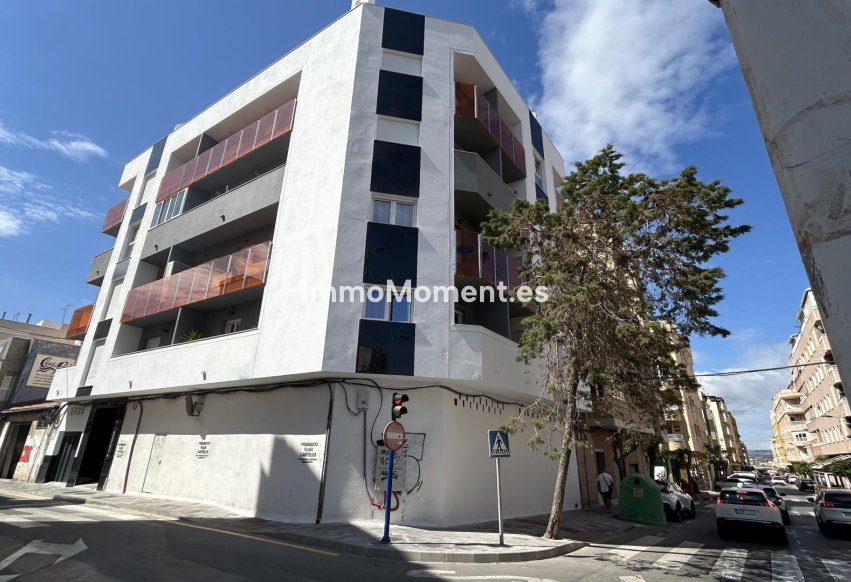 Resale - Commercial property - Torrevieja