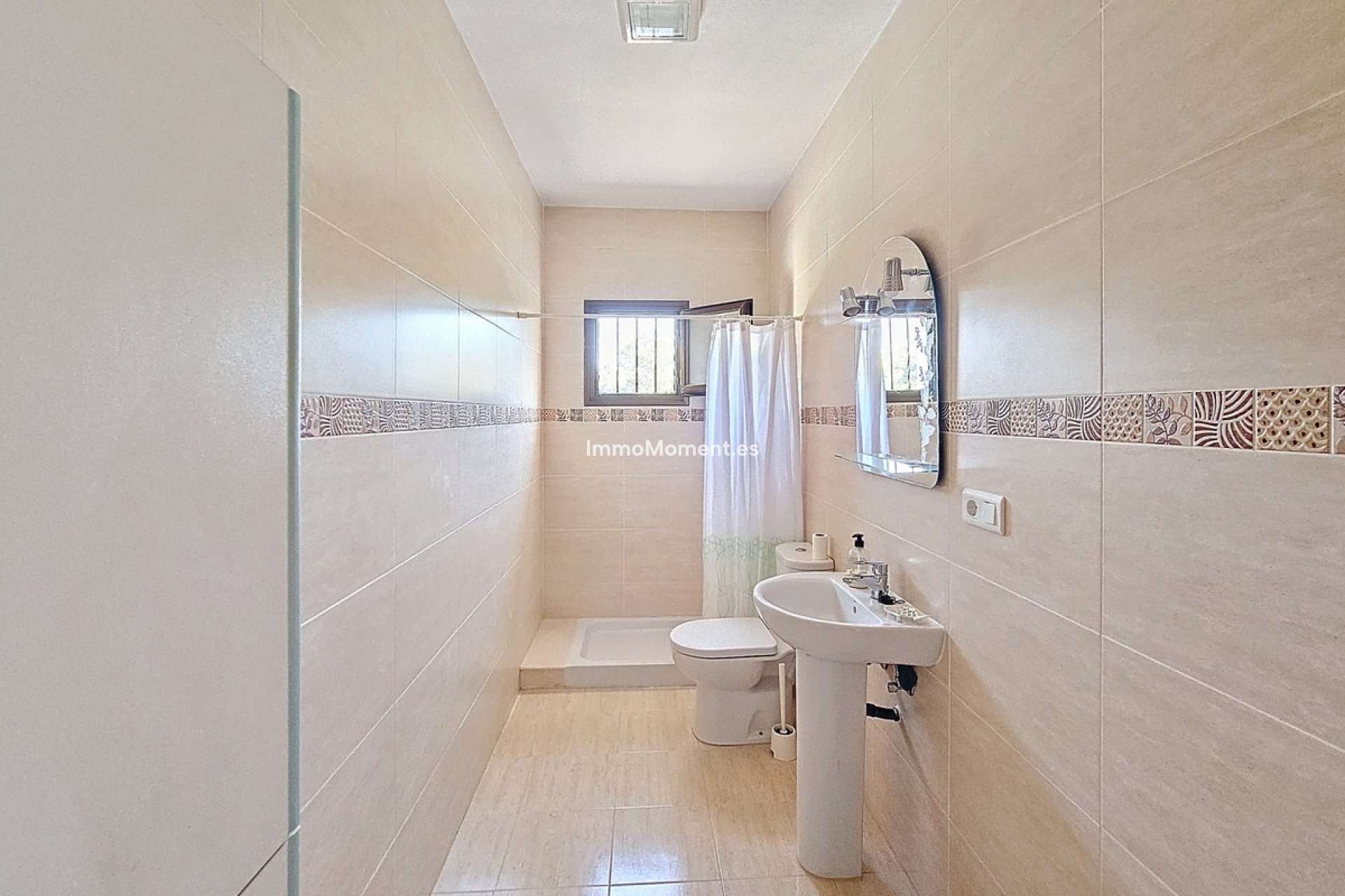 Resale - Country house - Estepona - El Padron