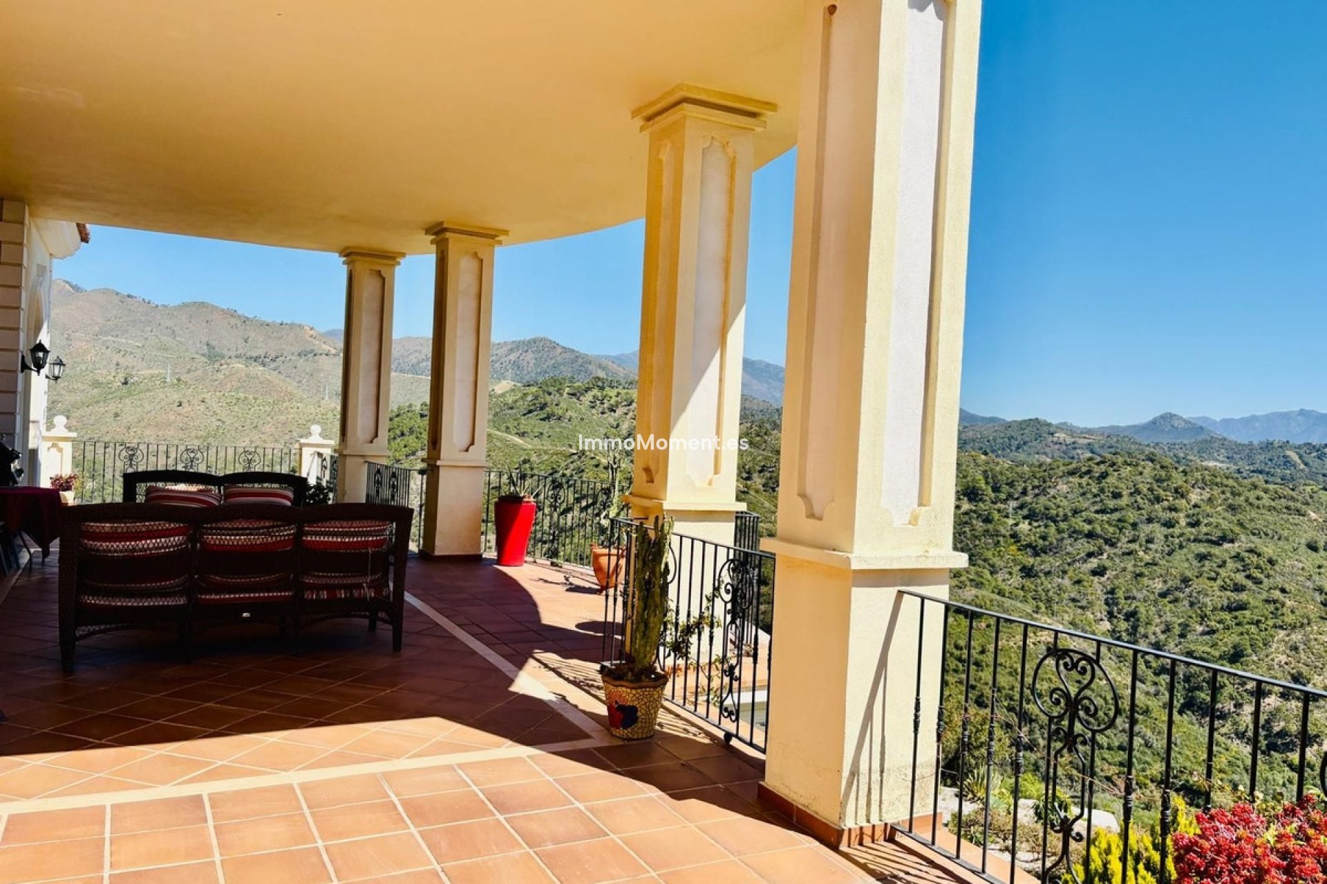 Resale - Country house - Estepona - Estepona Centro