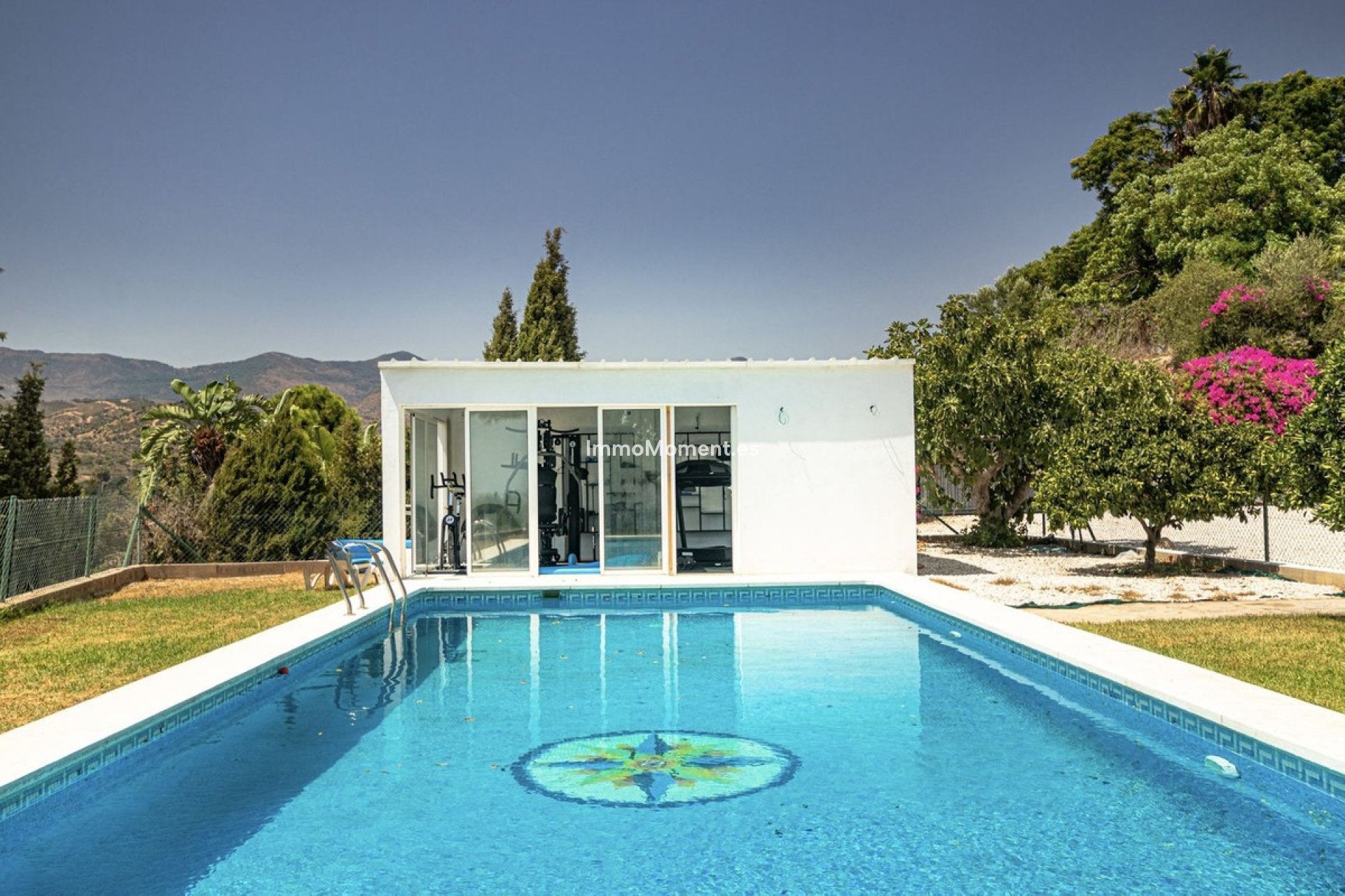 Resale - Country house - Estepona - Estepona Centro