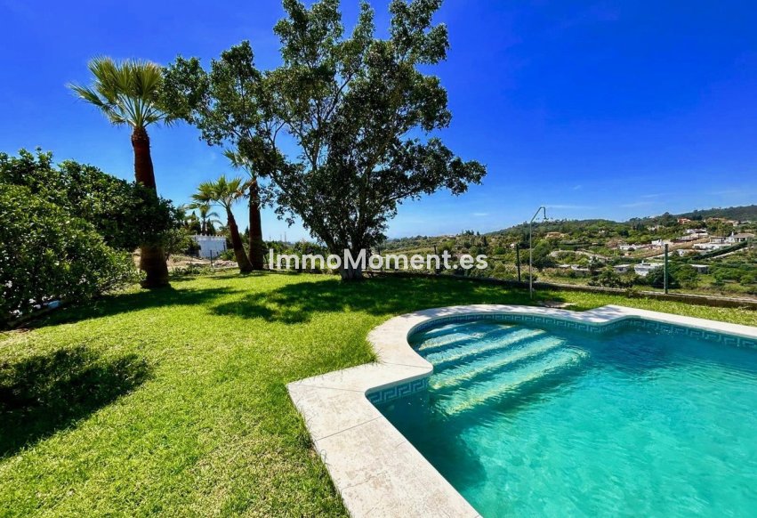 Resale - Country house - Estepona - Estepona Centro