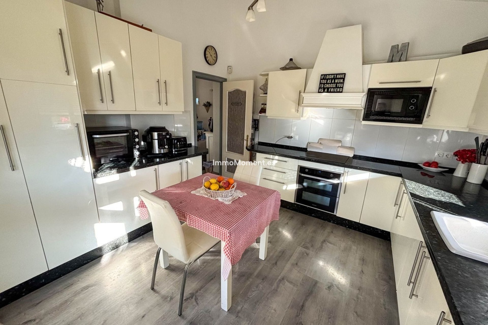 Resale - Country house - Estepona - Estepona Centro