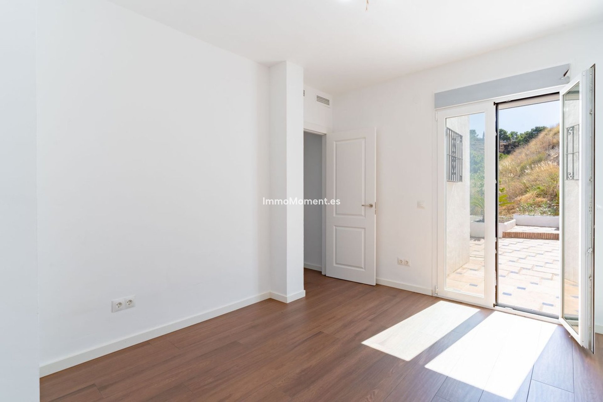Resale - Country house - Estepona - Estepona Centro