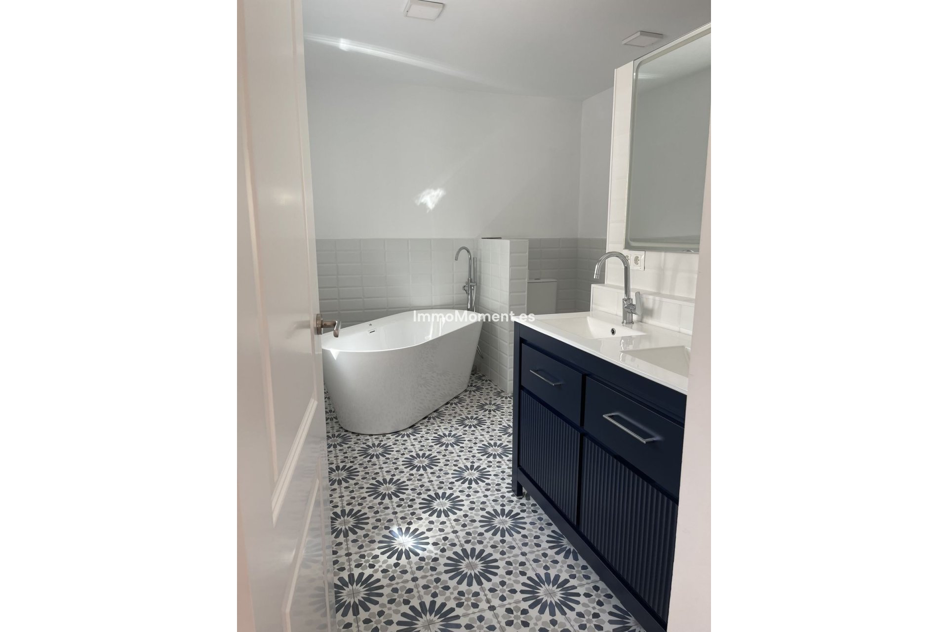 Resale - Country house - Estepona - Estepona Centro