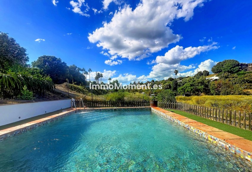 Resale - Country house - Estepona - Estepona Centro