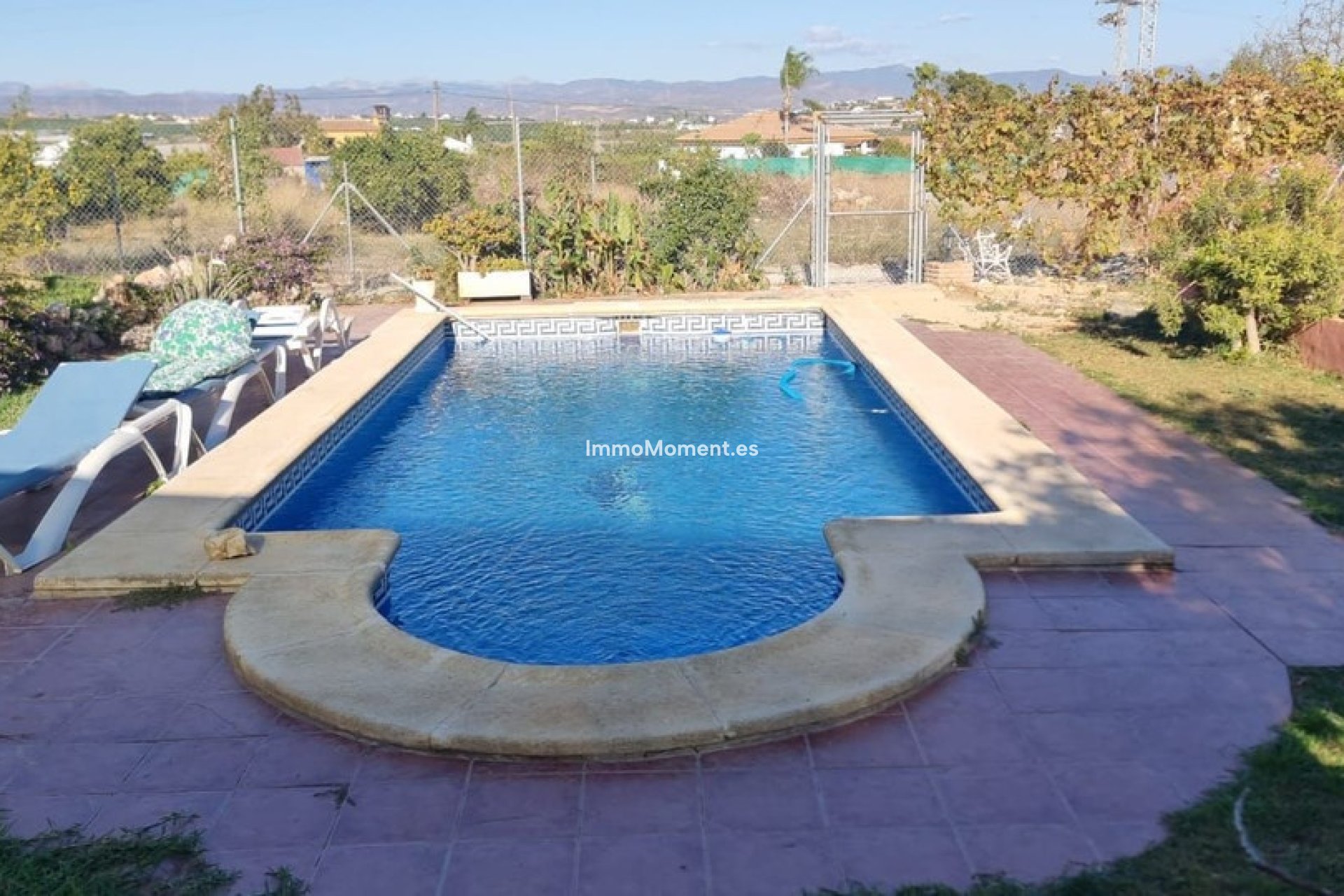 Resale - Country house - Inland  - Alhaurín de la Torre