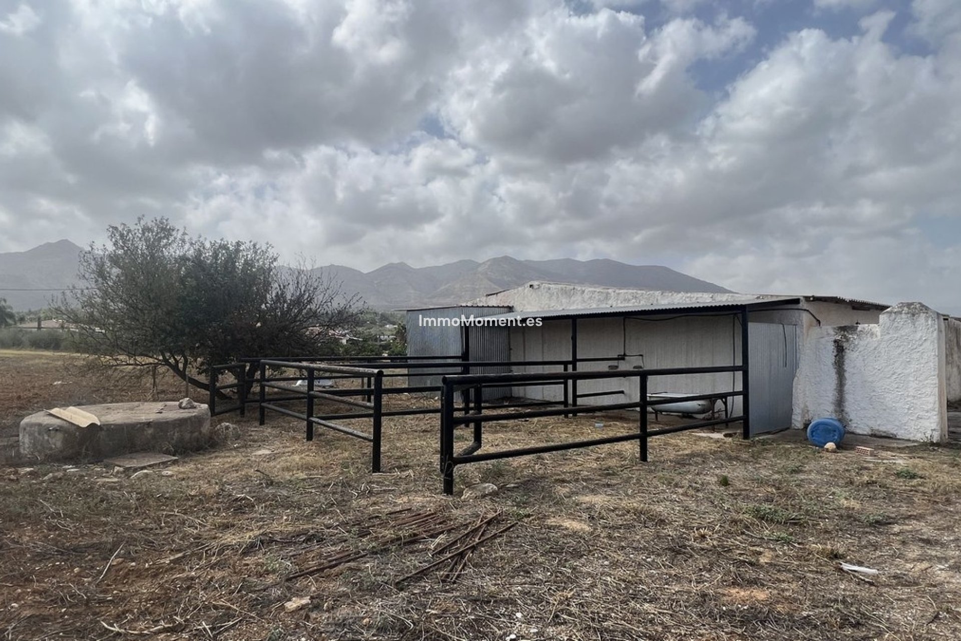 Resale - Country house - Inland  - Alhaurín de la Torre