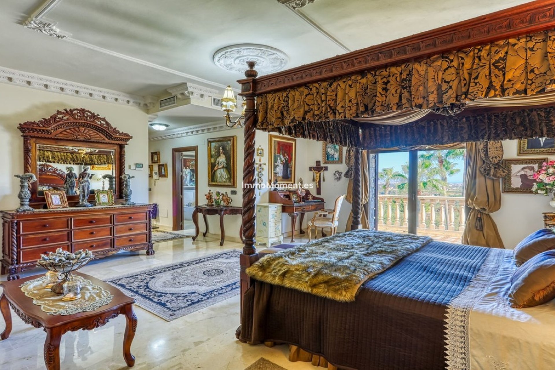 Resale - Country house - Inland  - Alhaurín de la Torre