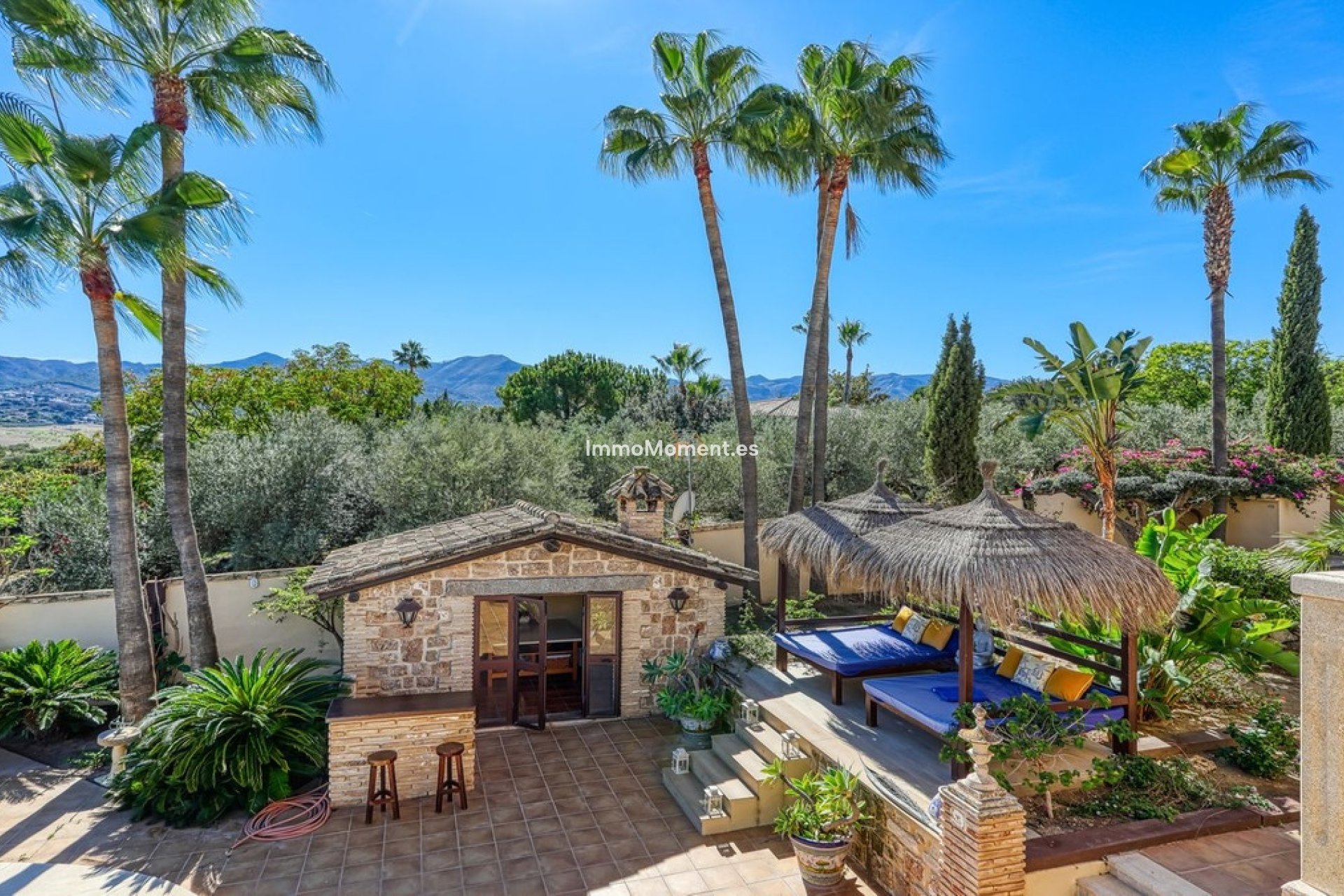 Resale - Country house - Inland  - Alhaurín de la Torre