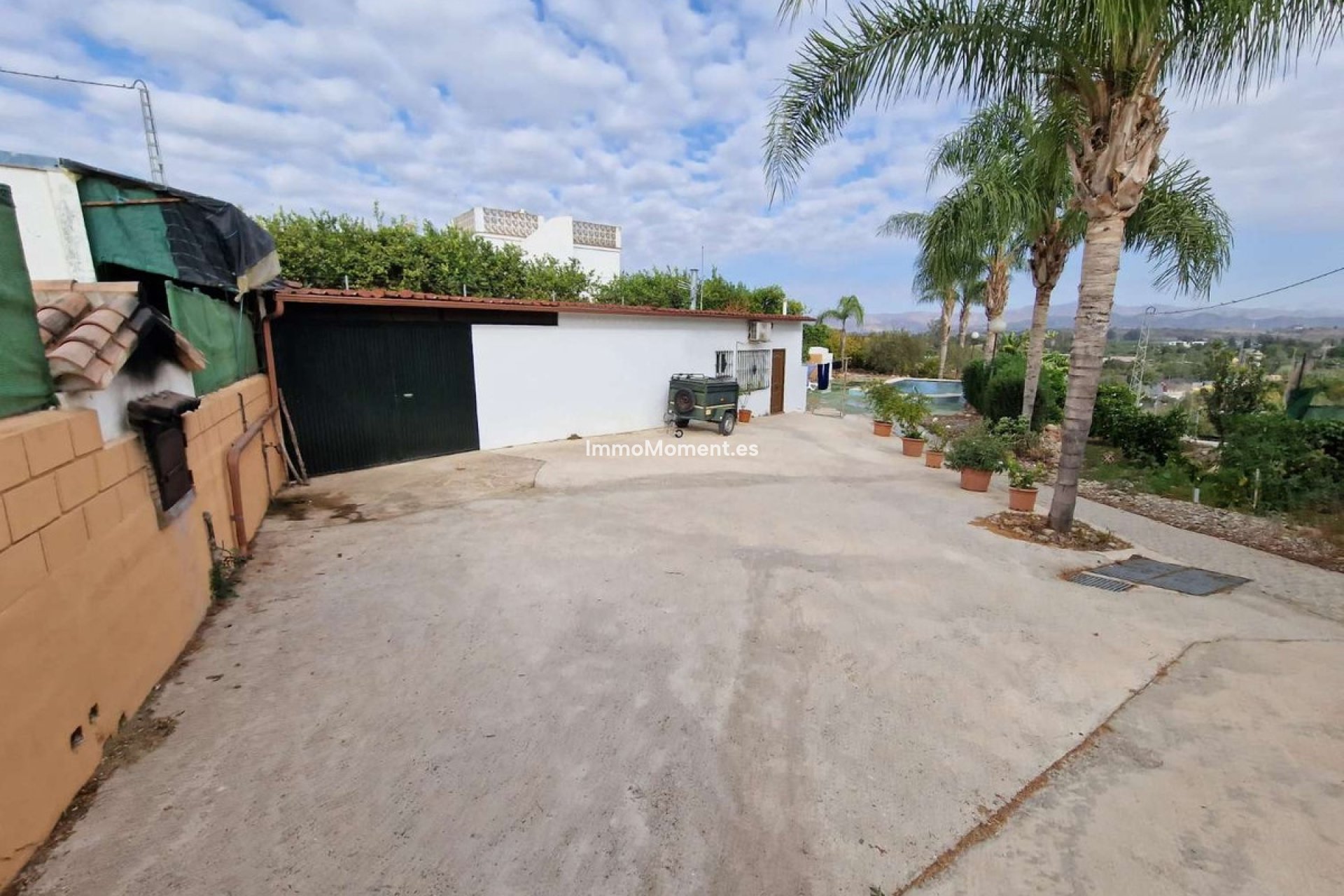 Resale - Country house - Inland  - Alhaurín de la Torre