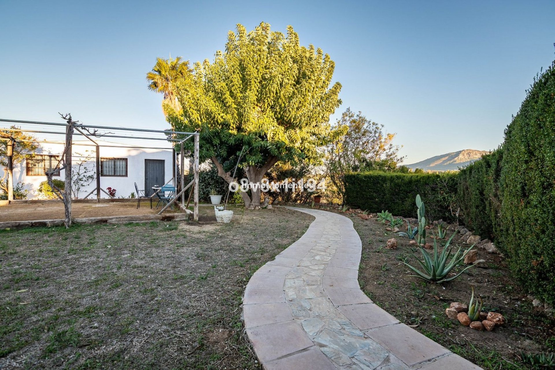Resale - Country house - Inland  - Alhaurín de la Torre