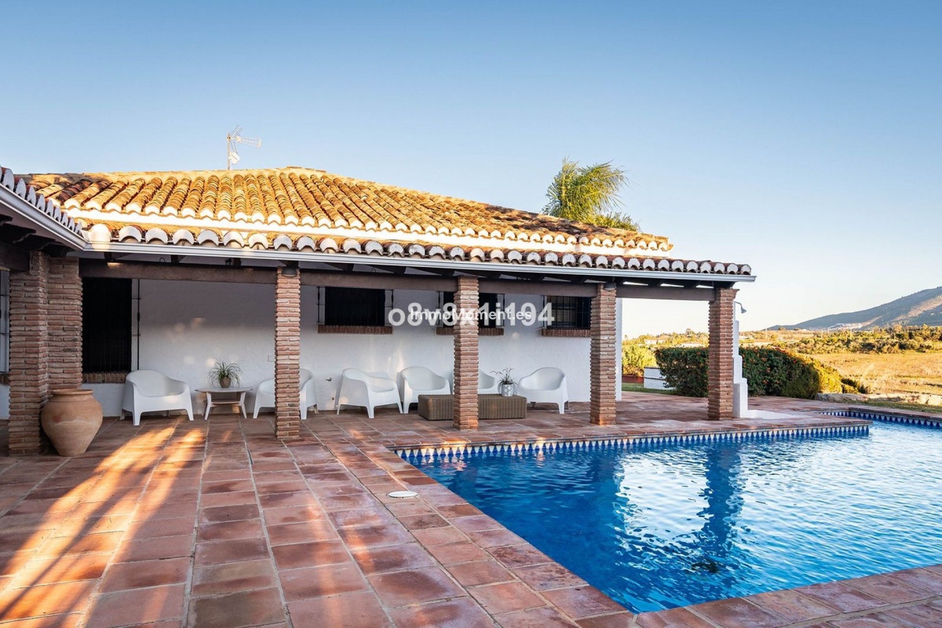 Resale - Country house - Inland  - Alhaurín de la Torre