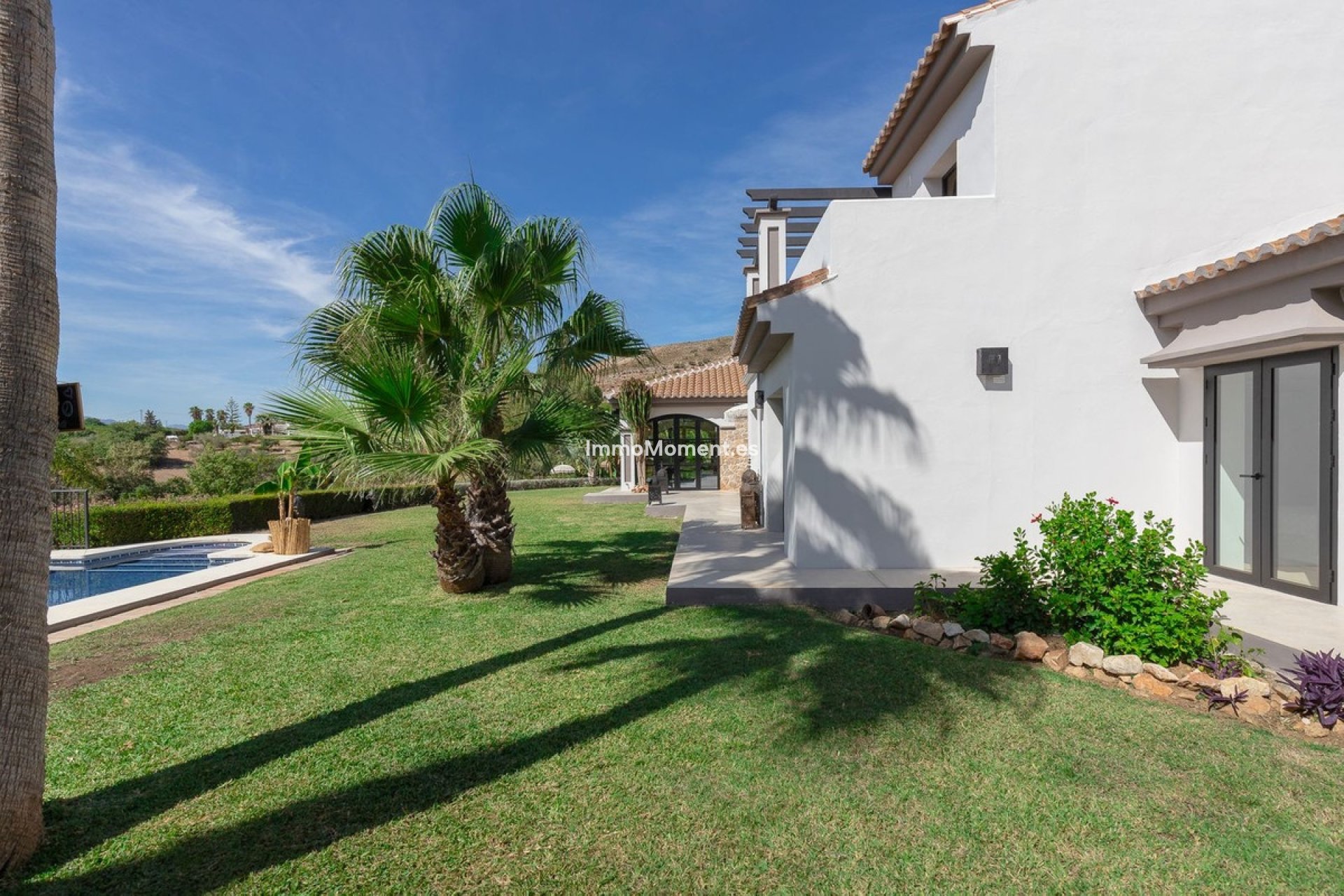 Resale - Country house - Inland  - Alhaurín de la Torre