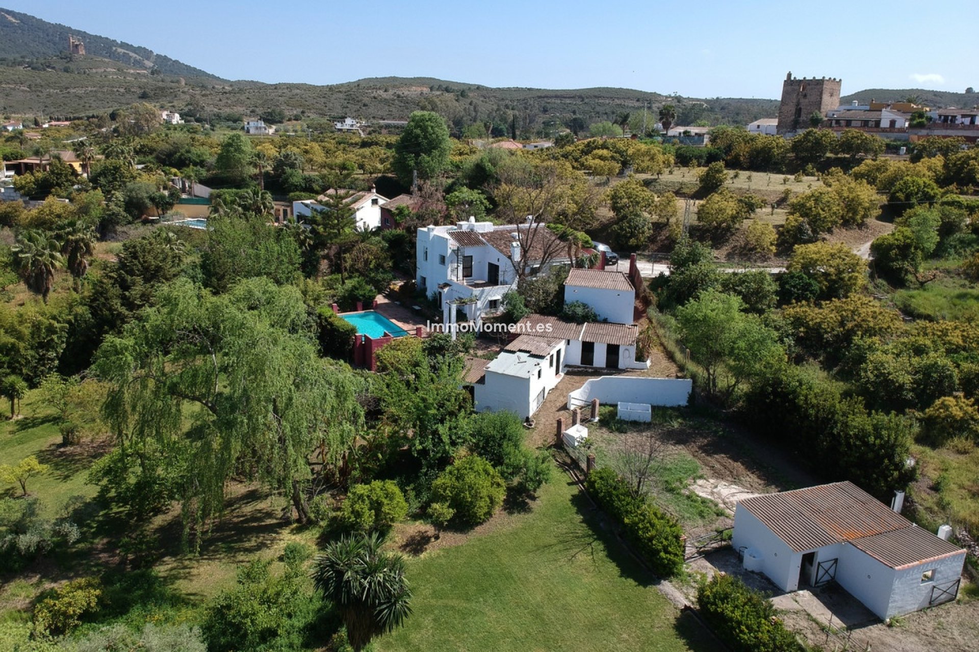 Resale - Country house - Inland  - Alhaurín el Grande Centro