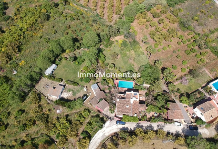 Resale - Country house - Inland  - Alhaurín el Grande Centro