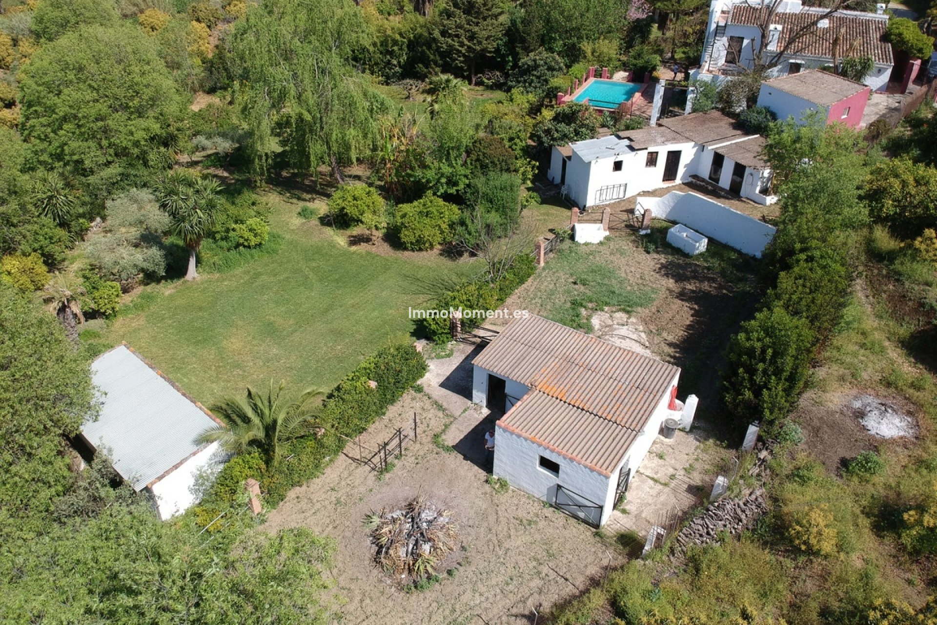 Resale - Country house - Inland  - Alhaurín el Grande Centro