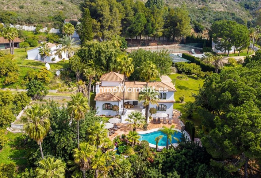 Resale - Country house - Inland  - Alhaurín el Grande Centro