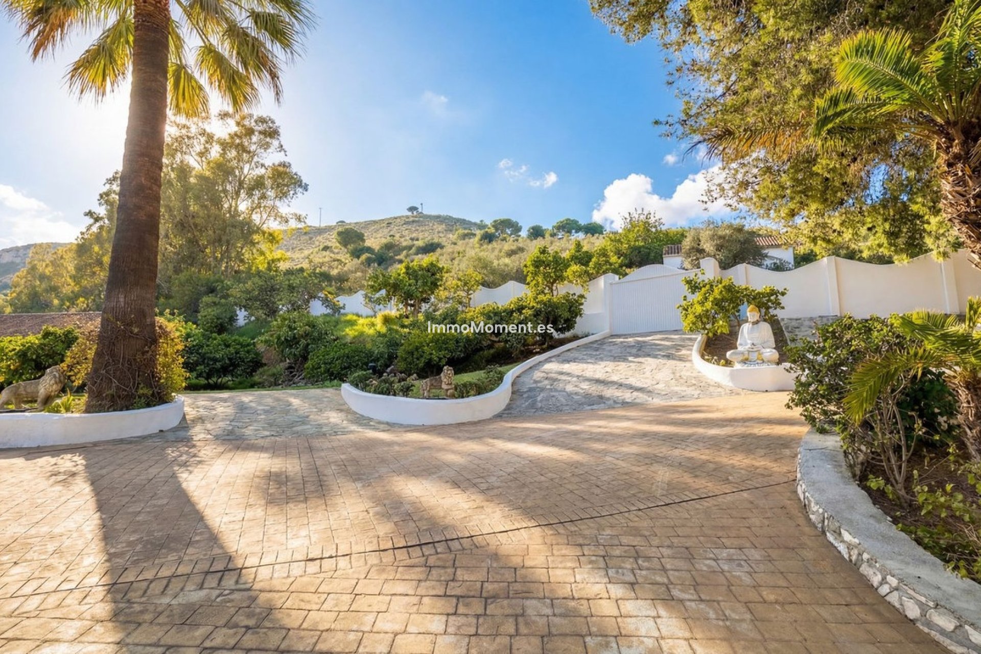 Resale - Country house - Inland  - Alhaurín el Grande Centro