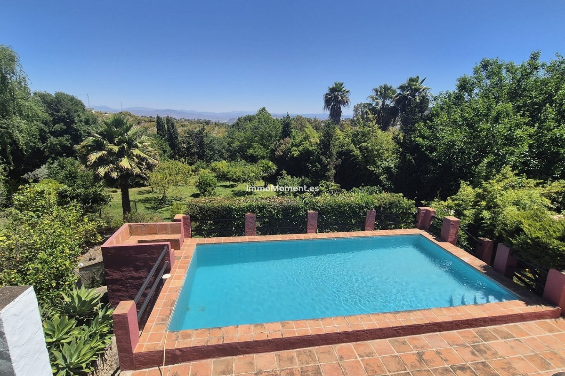 Resale - Country house - Inland  - Alhaurín el Grande Centro