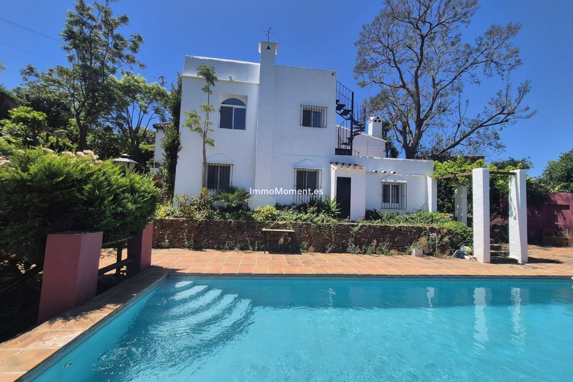 Resale - Country house - Inland  - Alhaurín el Grande Centro