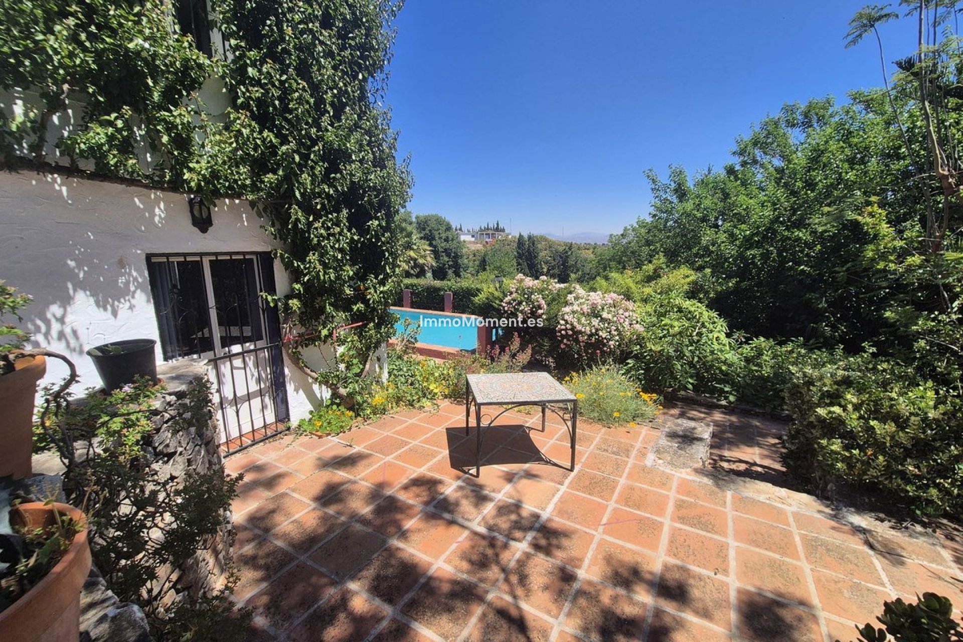 Resale - Country house - Inland  - Alhaurín el Grande Centro