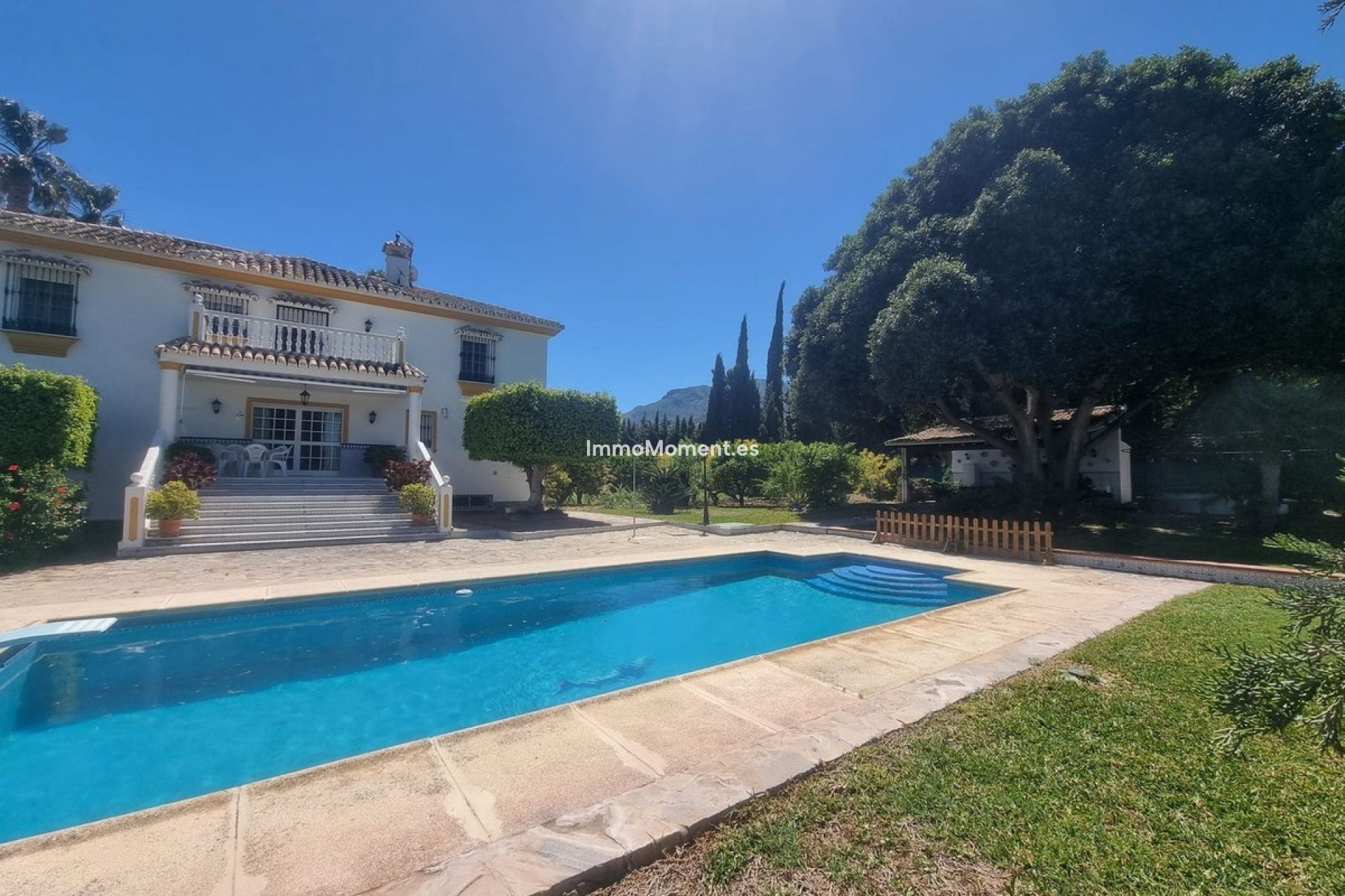 Resale - Country house - Inland  - Alhaurín el Grande Centro