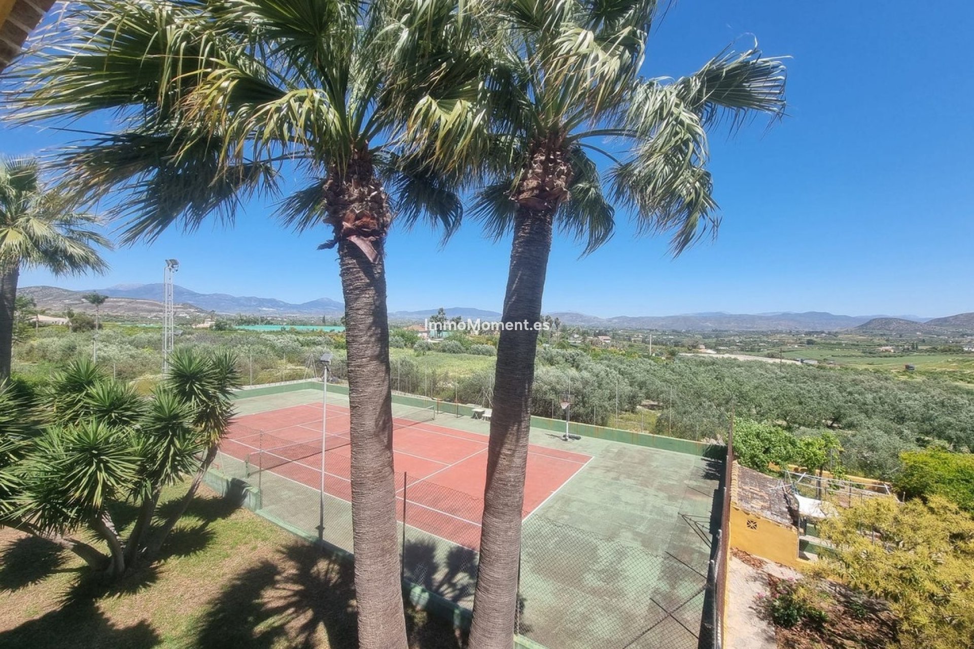 Resale - Country house - Inland  - Alhaurín el Grande Centro