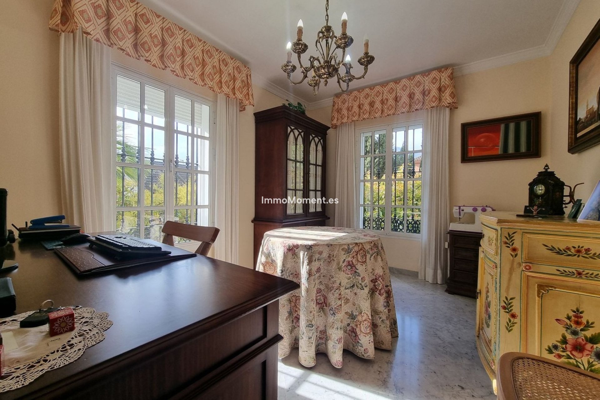 Resale - Country house - Inland  - Alhaurín el Grande Centro