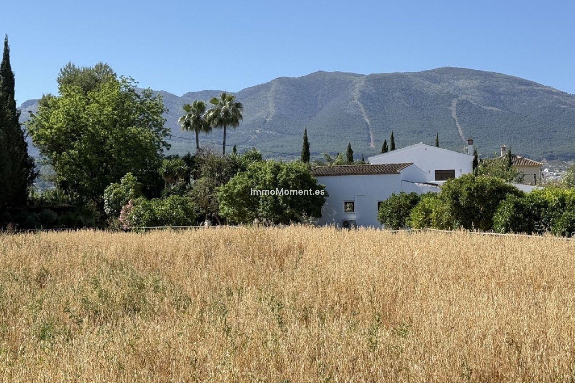 Resale - Country house - Inland  - Alhaurín el Grande Centro