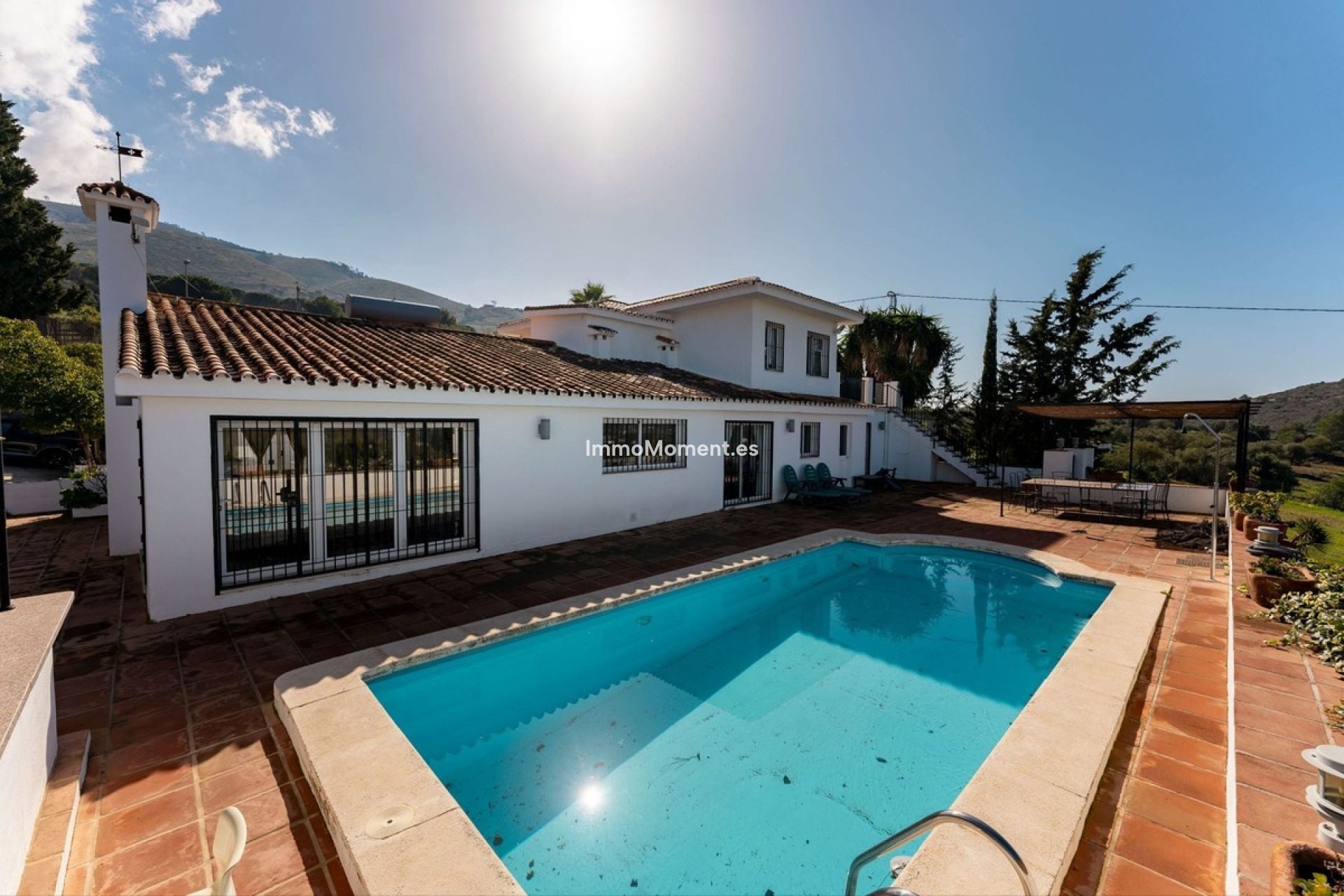 Resale - Country house - Inland  - Alhaurín el Grande Centro