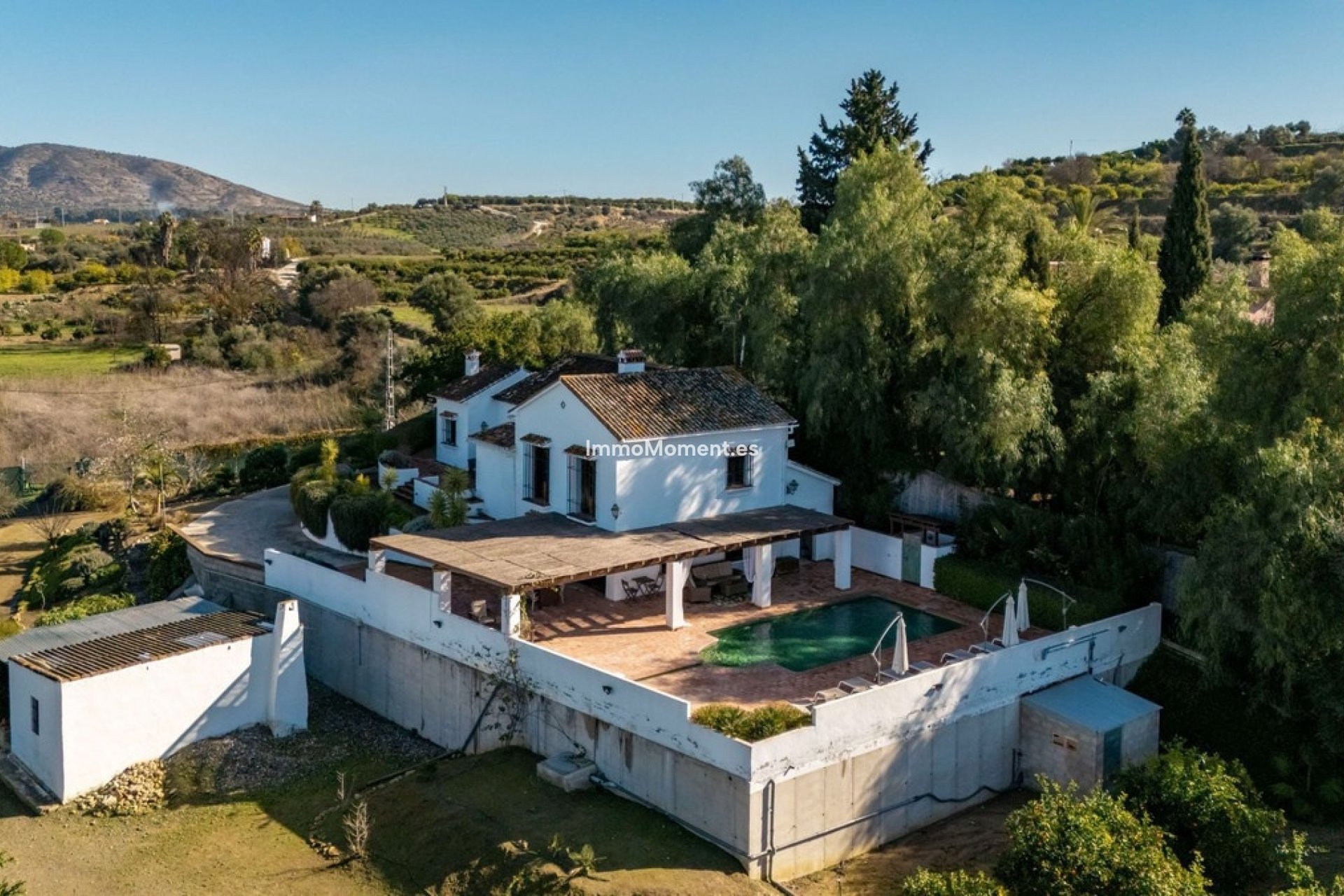 Resale - Country house - Inland  - Alhaurín el Grande Centro