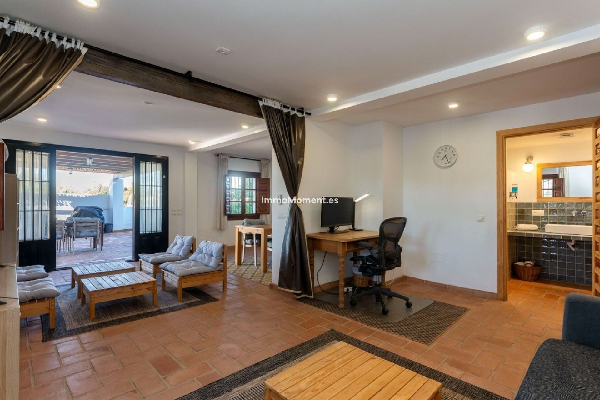 Resale - Country house - Inland  - Alhaurín el Grande Centro