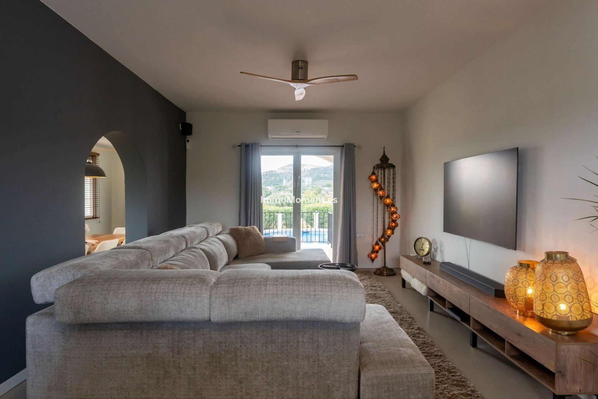 Resale - Country house - Inland  - Alhaurín el Grande Centro