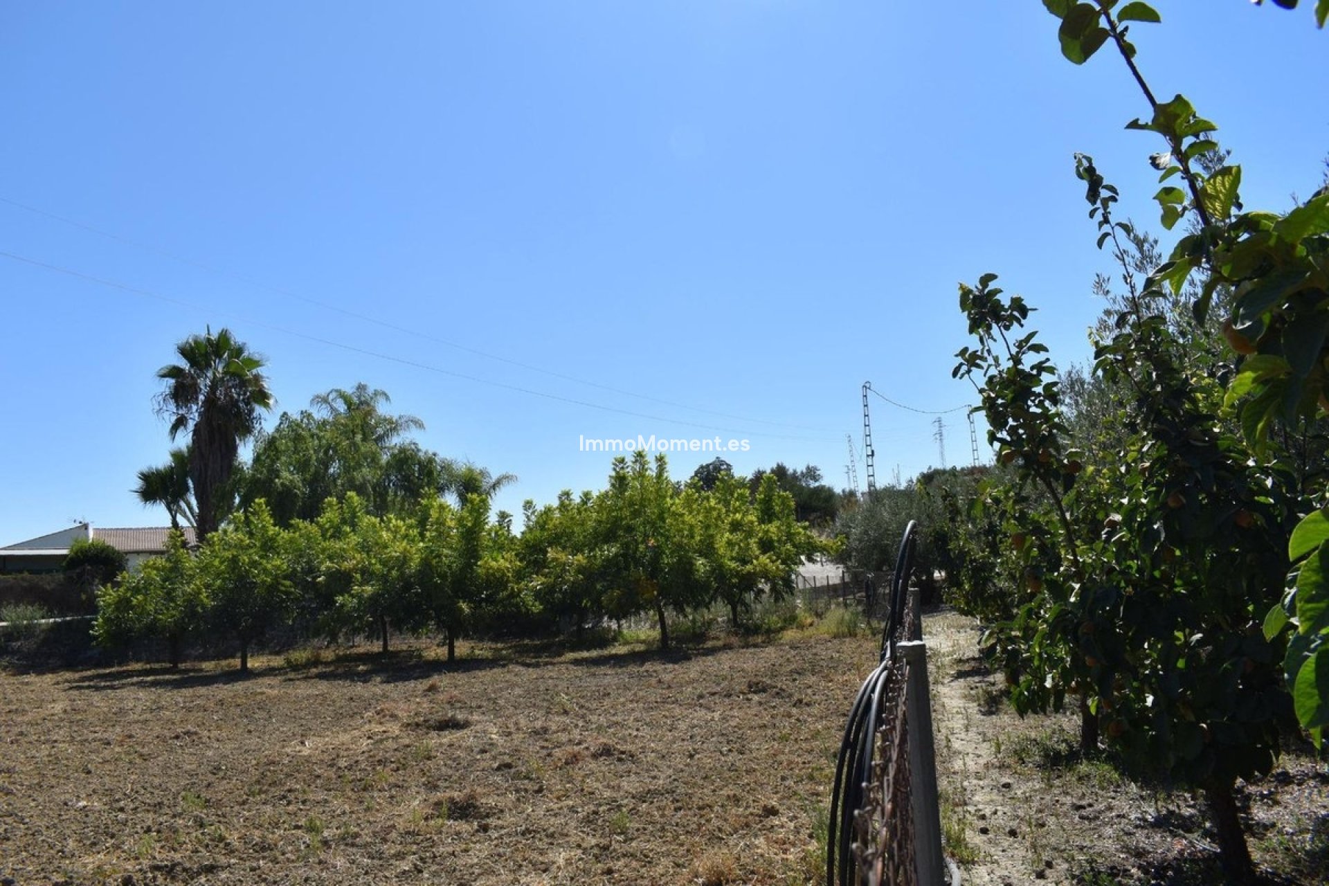 Resale - Country house - Inland  - Alhaurín el Grande Centro