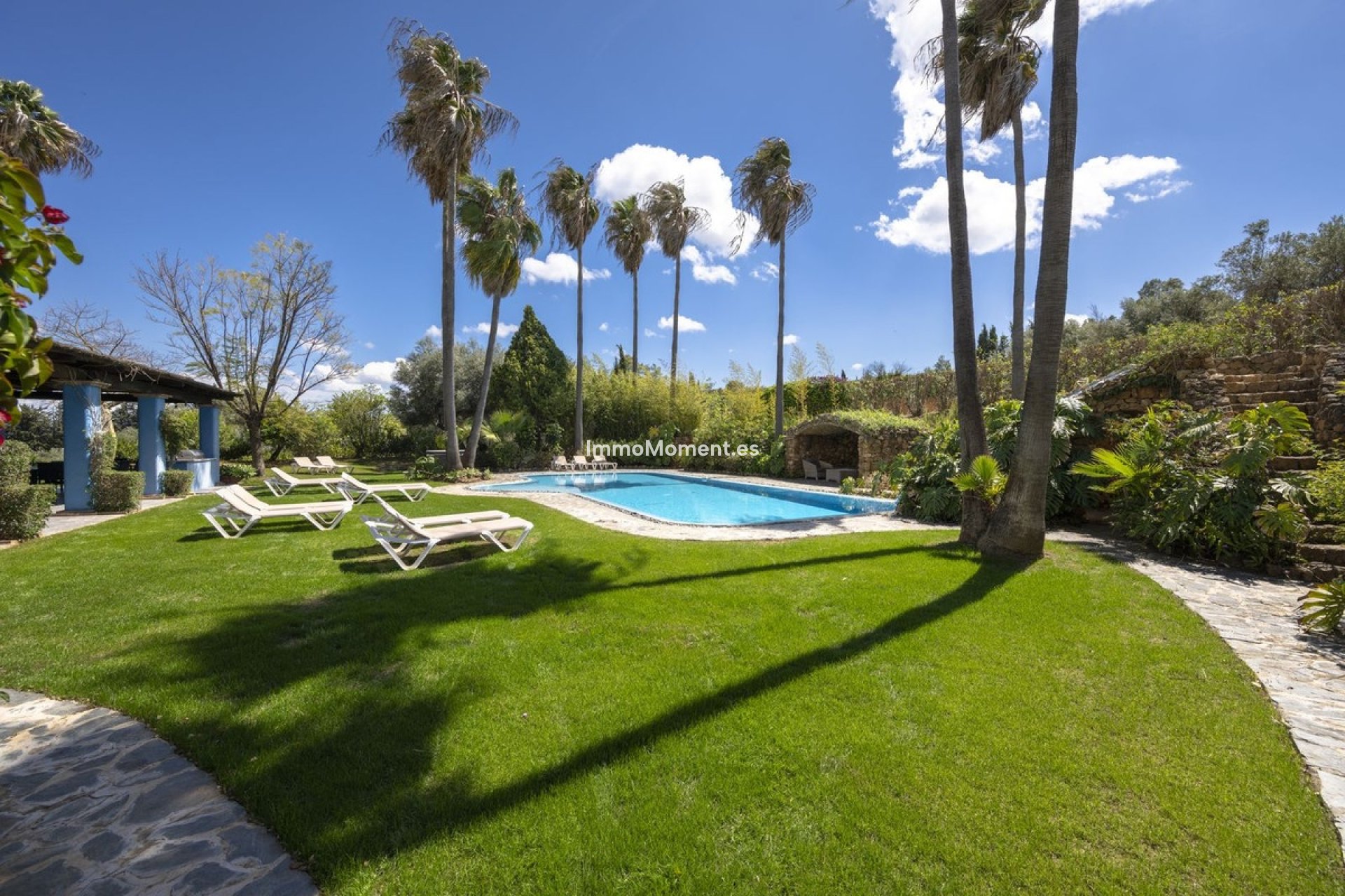 Resale - Country house - Inland  - Alhaurín el Grande Centro