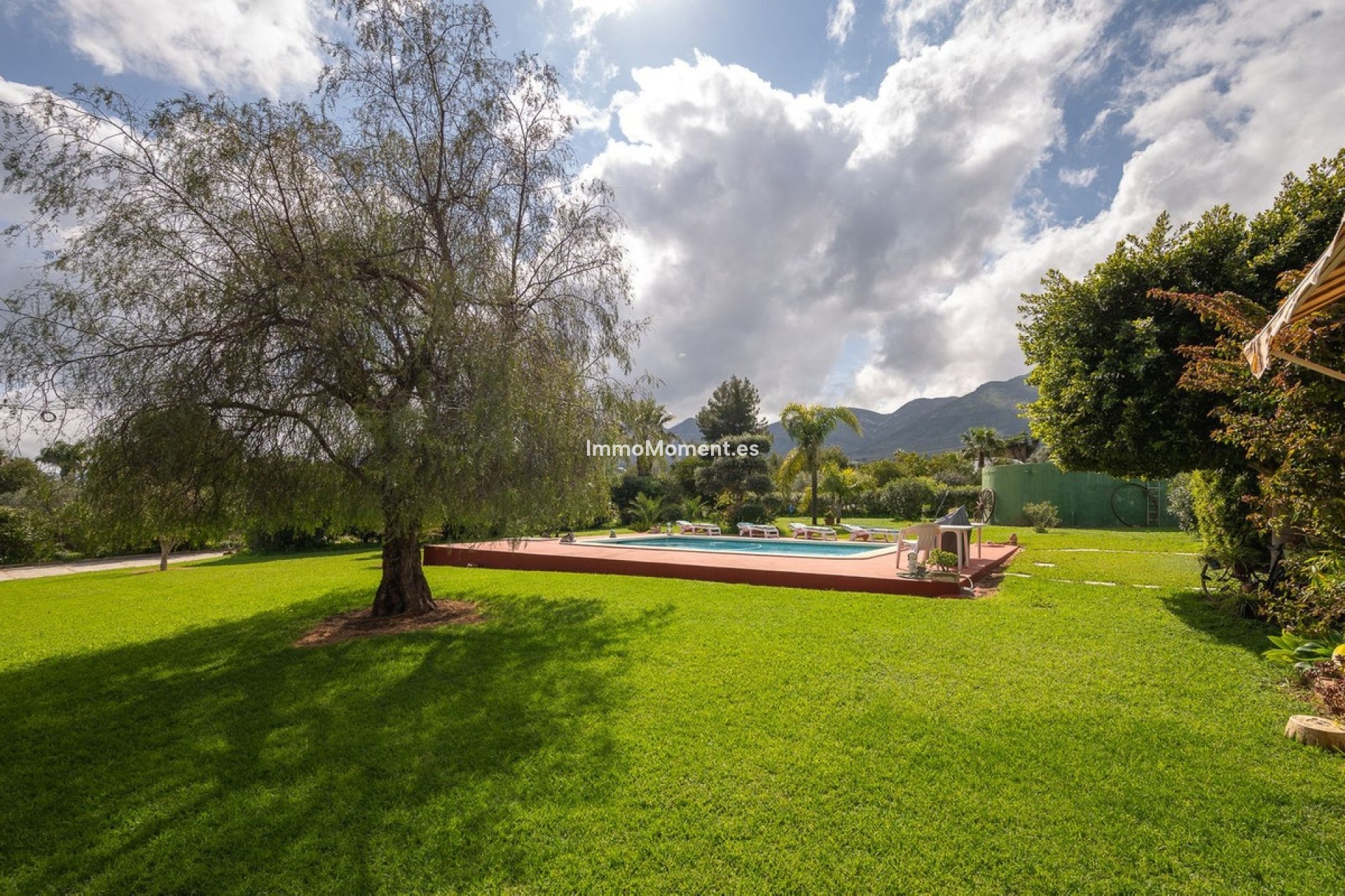 Resale - Country house - Inland  - Alhaurín el Grande Centro