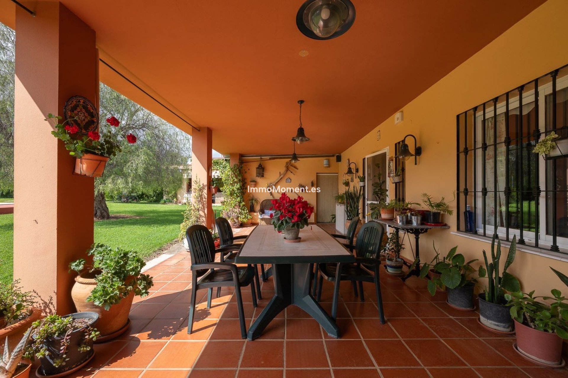 Resale - Country house - Inland  - Alhaurín el Grande Centro