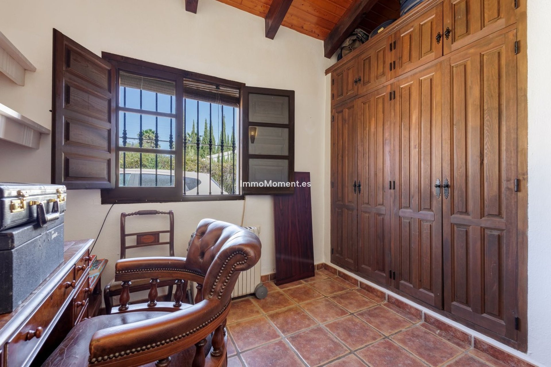 Resale - Country house - Inland  - Alhaurín el Grande Centro