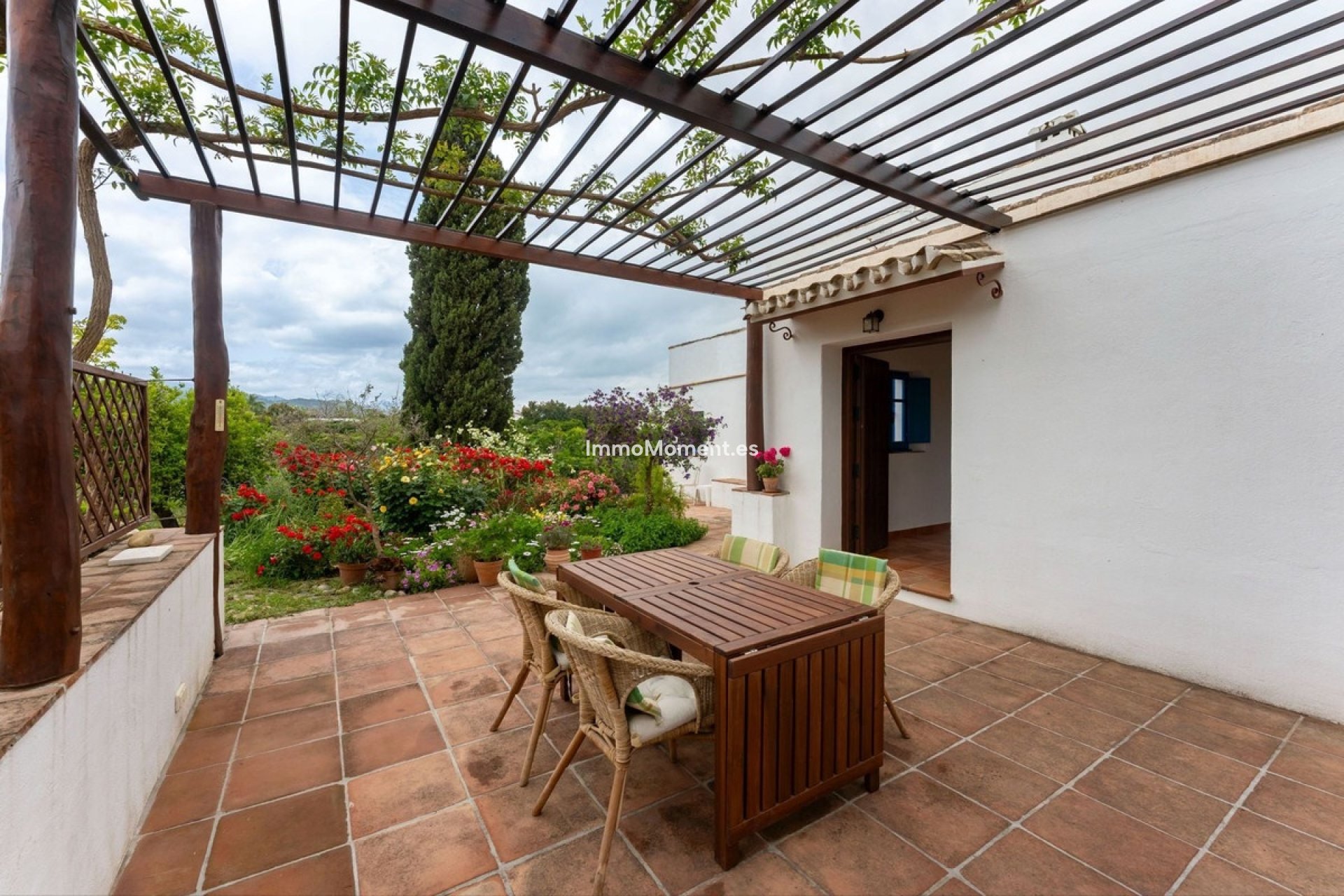 Resale - Country house - Inland  - Alhaurín el Grande Centro