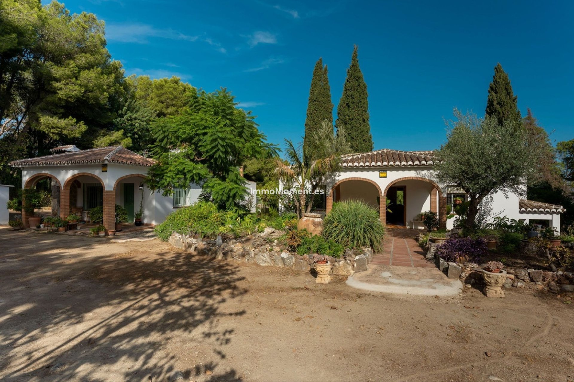 Resale - Country house - Inland  - Alhaurín el Grande Centro