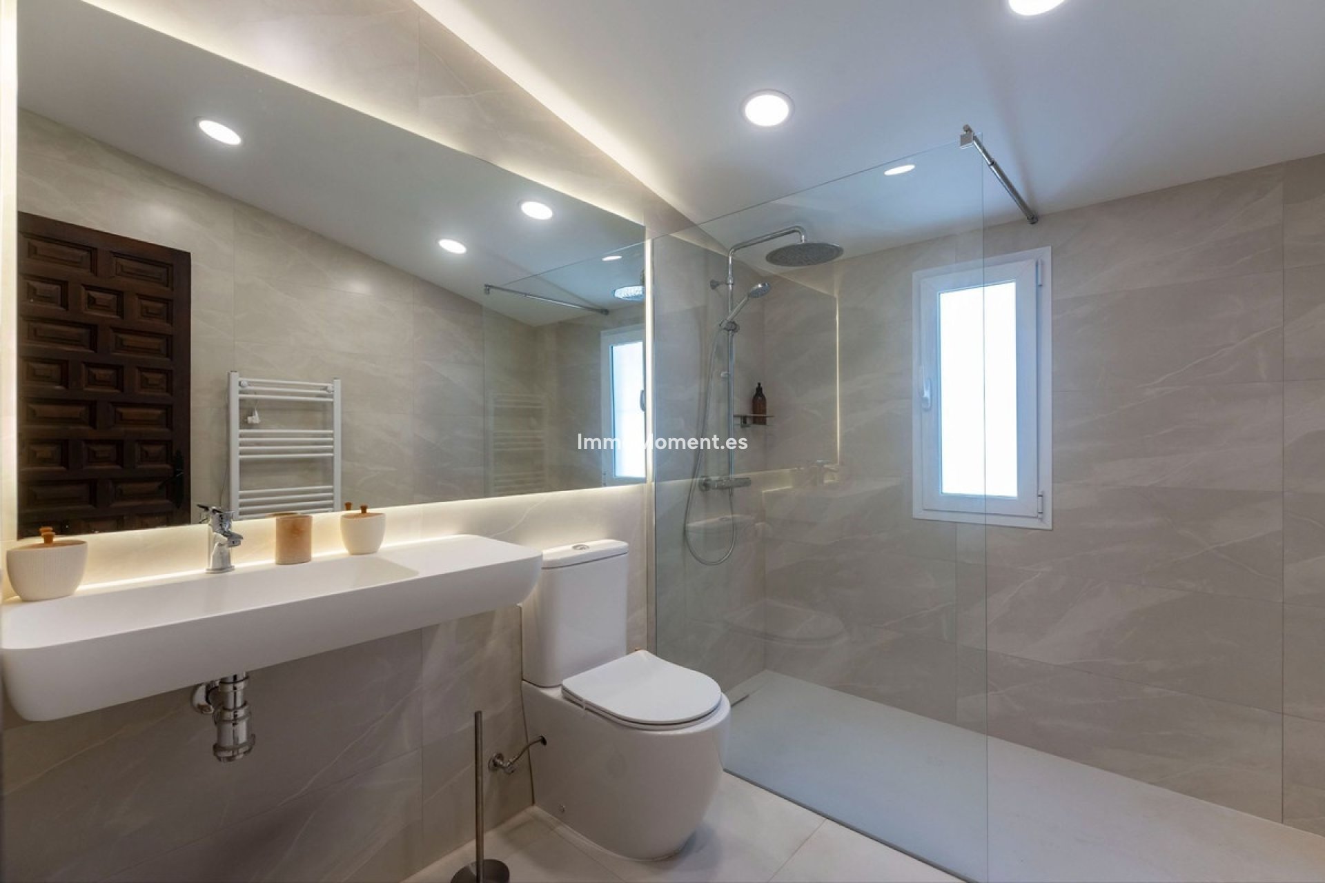 Resale - Country house - Inland  - Alhaurín el Grande Centro