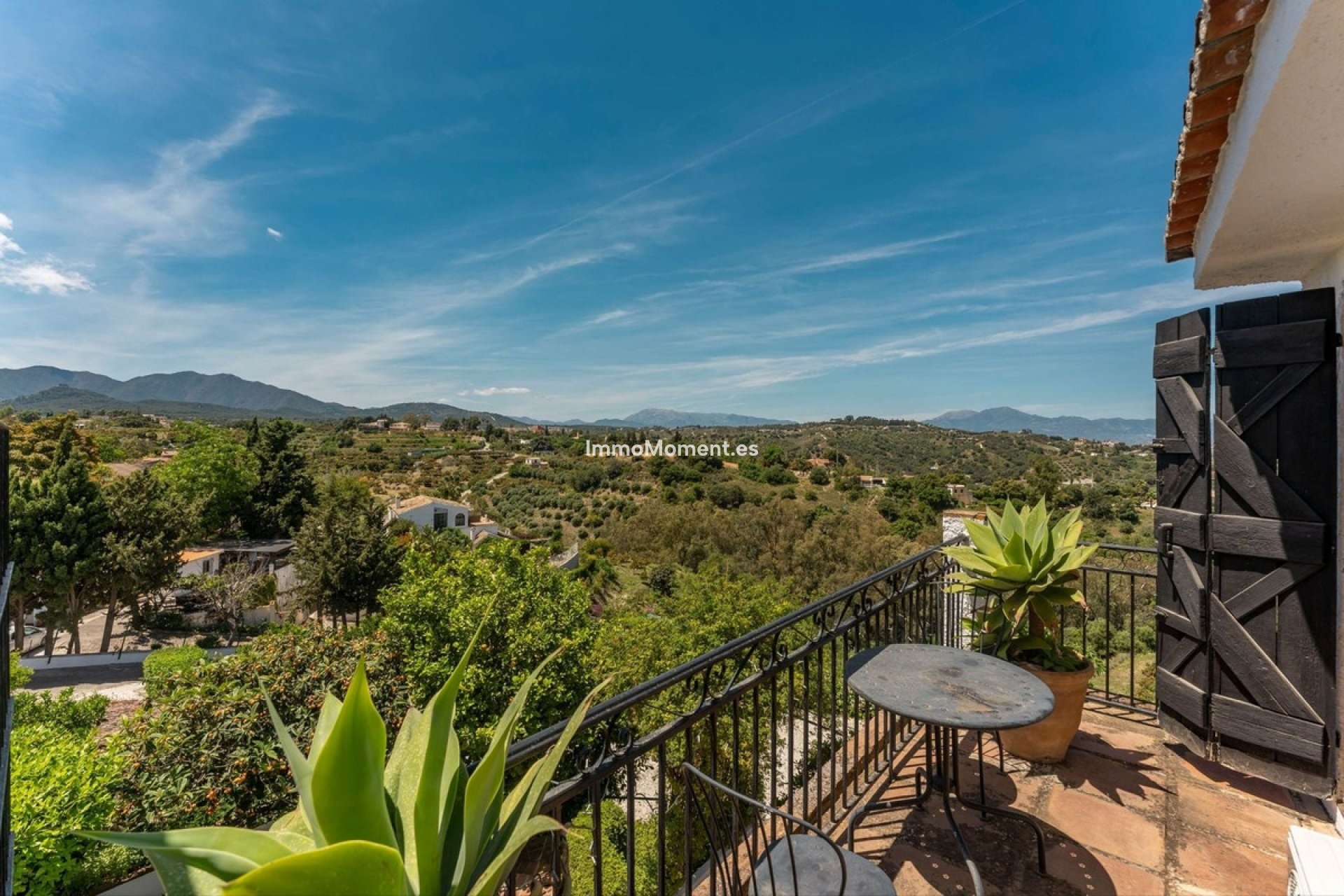 Resale - Country house - Inland  - Alhaurín el Grande Centro