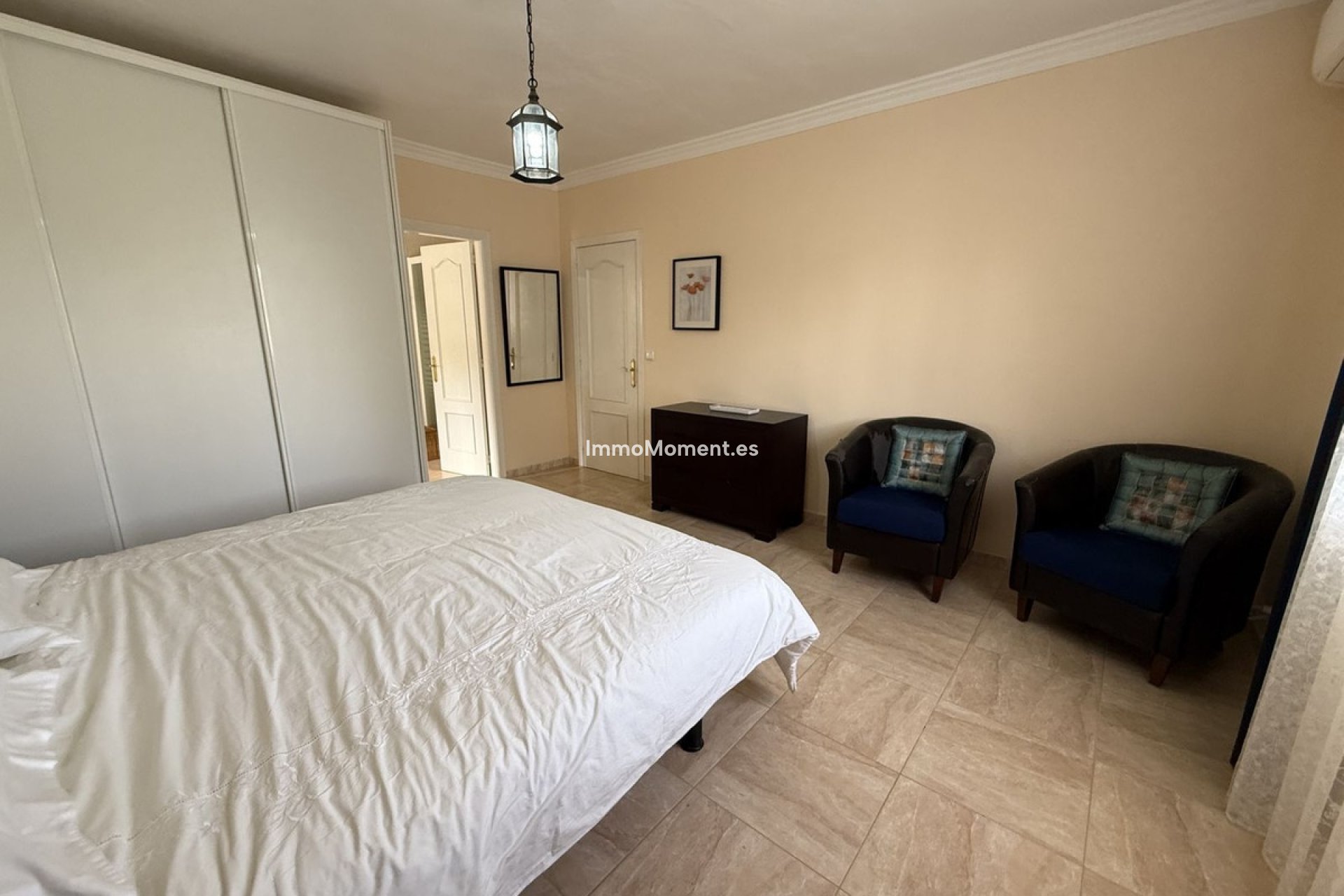 Resale - Country house - Inland  - Alhaurín el Grande Centro