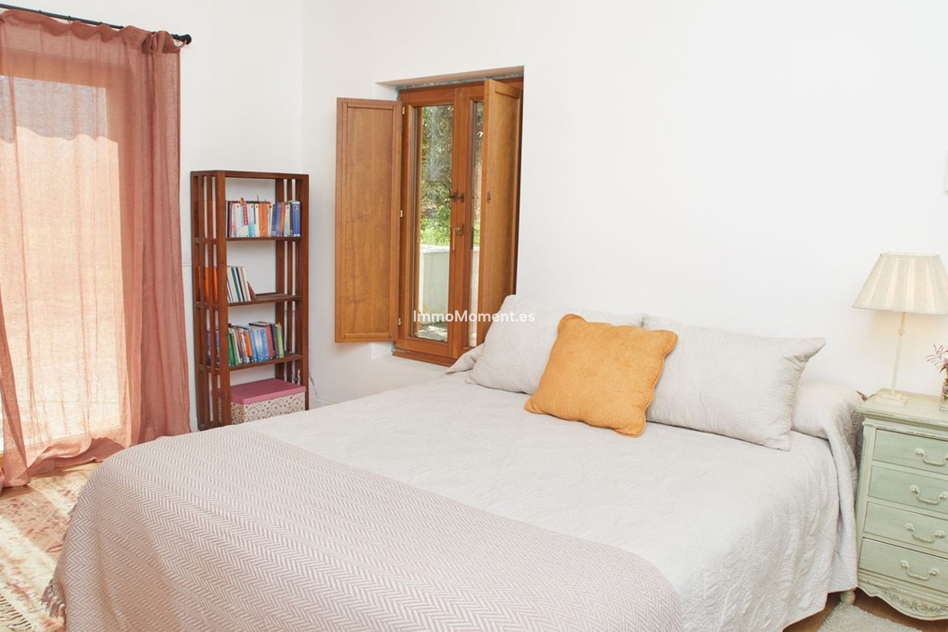 Resale - Country house - Inland  - Alhaurín el Grande Centro