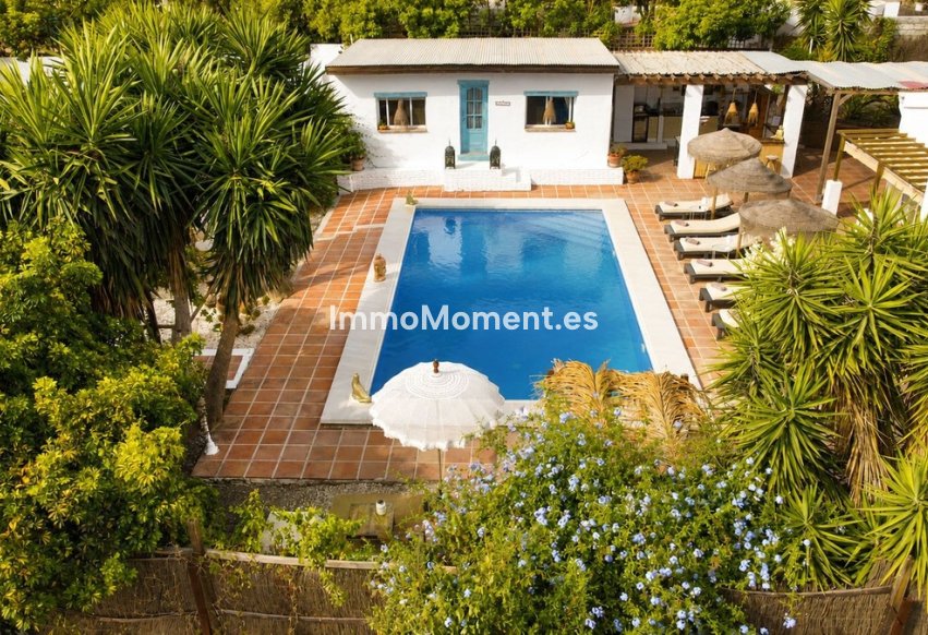 Resale - Country house - Inland  - Alhaurín el Grande Centro