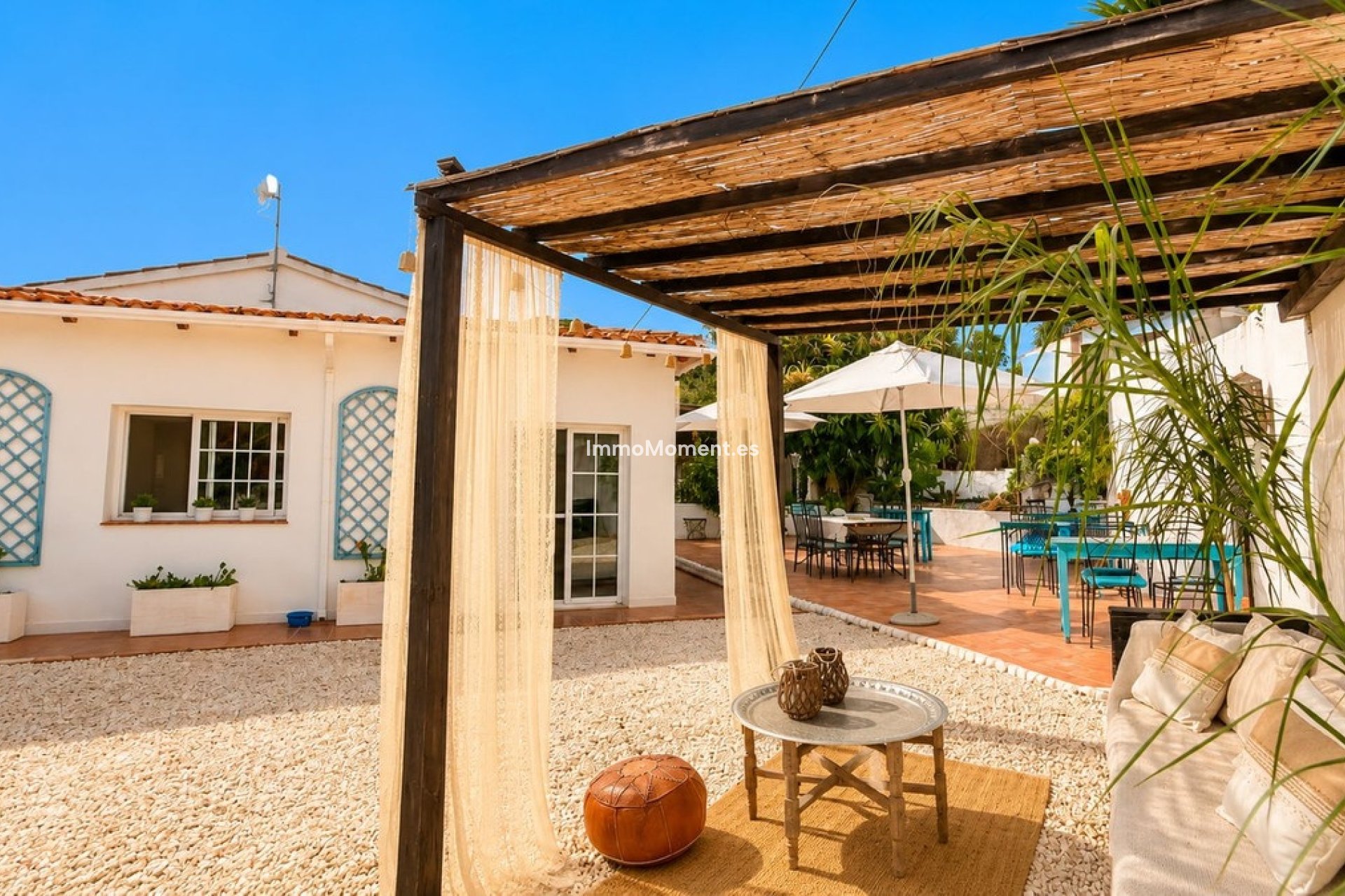 Resale - Country house - Inland  - Alhaurín el Grande Centro